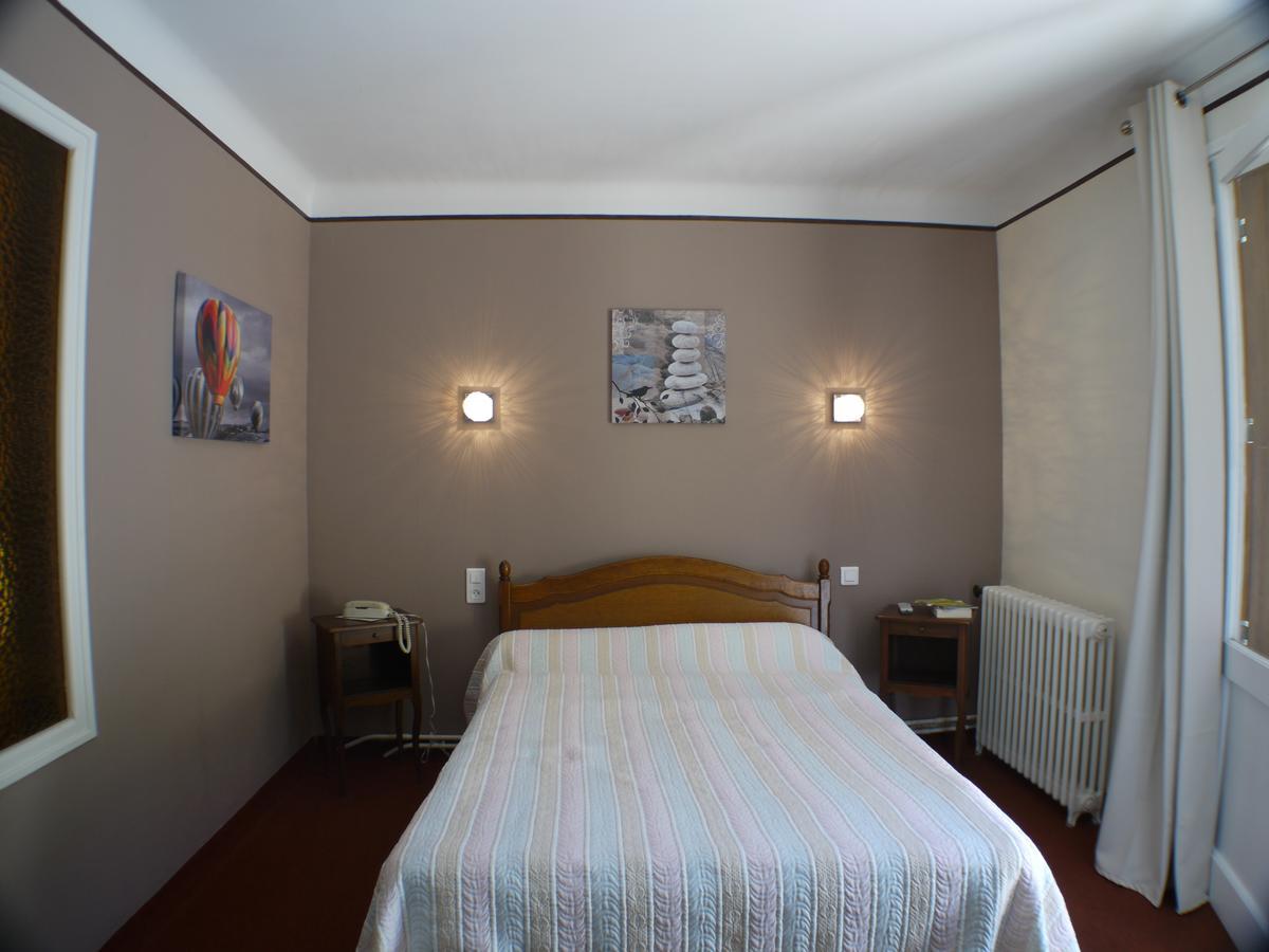 Hotel Le Castelet Ax-les-Thermes Exterior foto